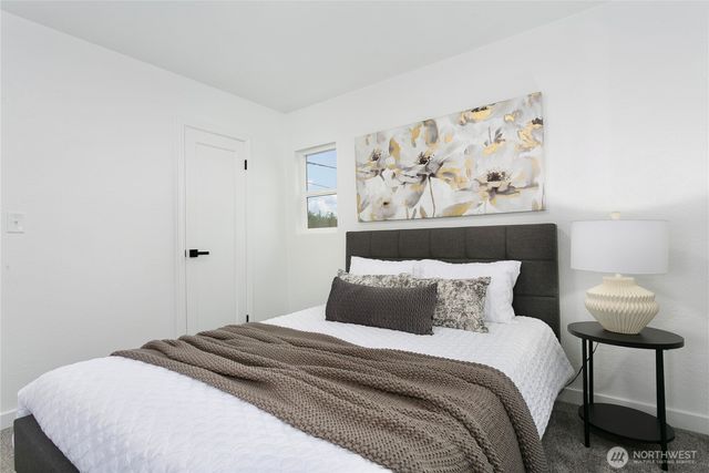 8706 Durango Street SW, Lakewood, WA 98499