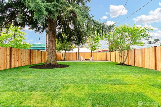 8706 Durango Street SW, Lakewood, WA 98499
