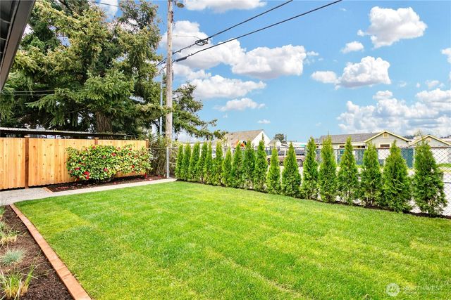 8706 Durango Street SW, Lakewood, WA 98499
