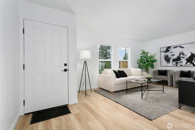 8706 Durango Street SW, Lakewood, WA 98499