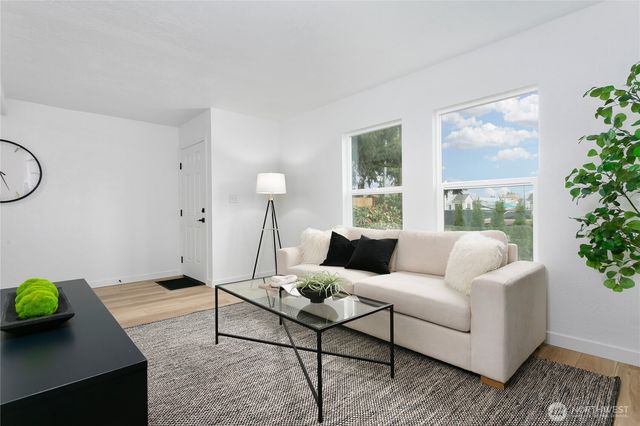8706 Durango Street SW, Lakewood, WA 98499