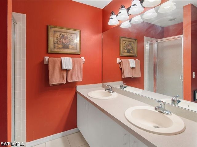 10188 Regent CIR 2802, Naples, FL 34109
