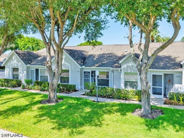 10188 Regent CIR 2802, Naples, FL 34109