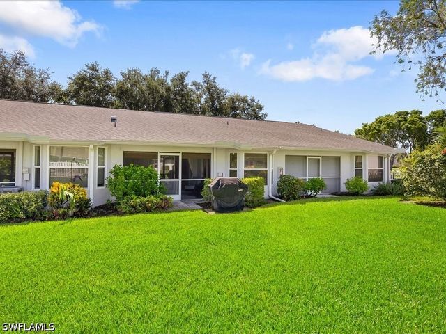 10188 Regent CIR 2802, Naples, FL 34109