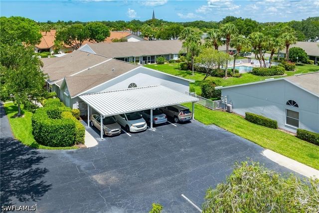 10188 Regent CIR 2802, Naples, FL 34109