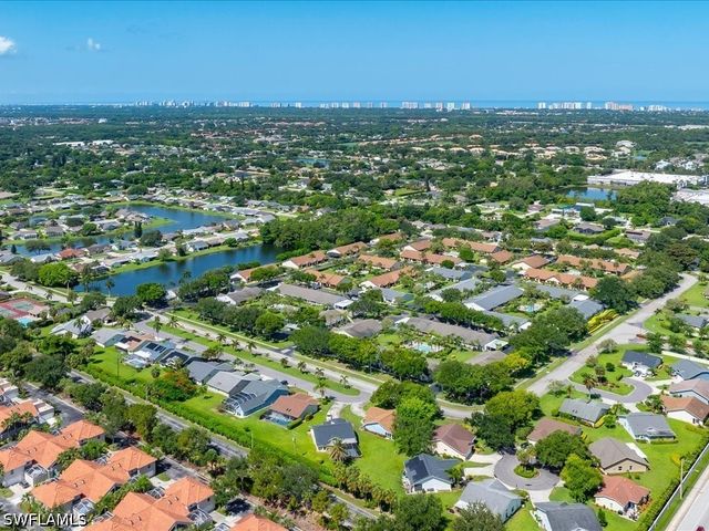 10188 Regent CIR 2802, Naples, FL 34109