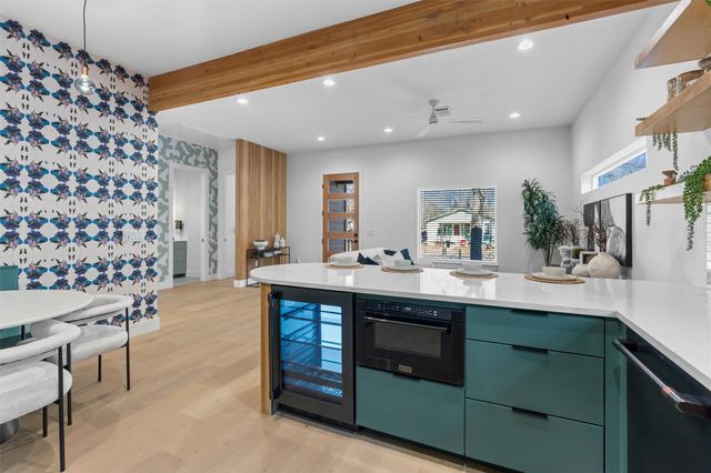 1209 Canterbury ST, Austin, TX 78702