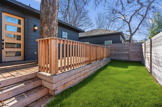 1209 Canterbury ST, Austin, TX 78702