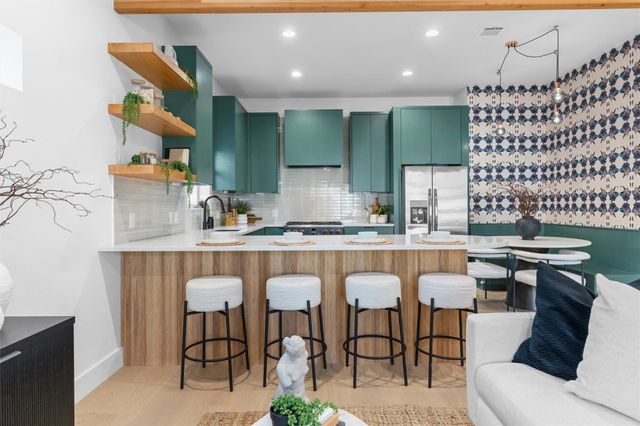 1209 Canterbury ST, Austin, TX 78702