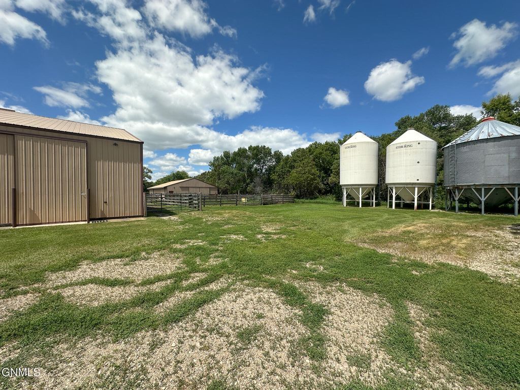 679 38th Avenue NE, Bowdon, ND 58418 photo 44