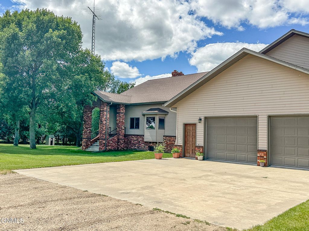 679 38th Avenue NE, Bowdon, ND 58418 photo 64