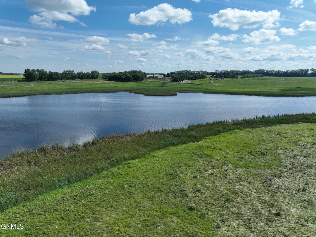 679 38th Avenue NE, Bowdon, ND 58418 photo 8