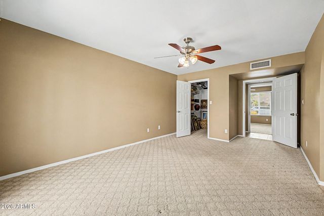 1048 W NIDO Avenue, Mesa, AZ 85210