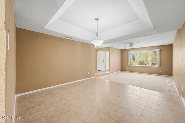 1048 W NIDO Avenue, Mesa, AZ 85210