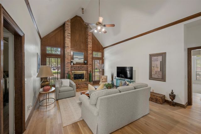 106 Charlottesville Avenue, Colleyville, TX 76034