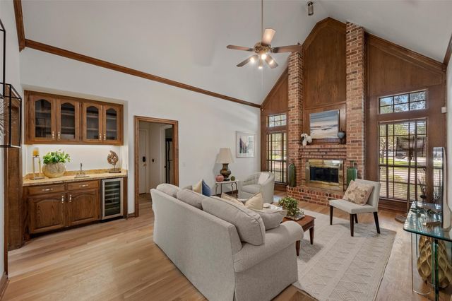106 Charlottesville Avenue, Colleyville, TX 76034