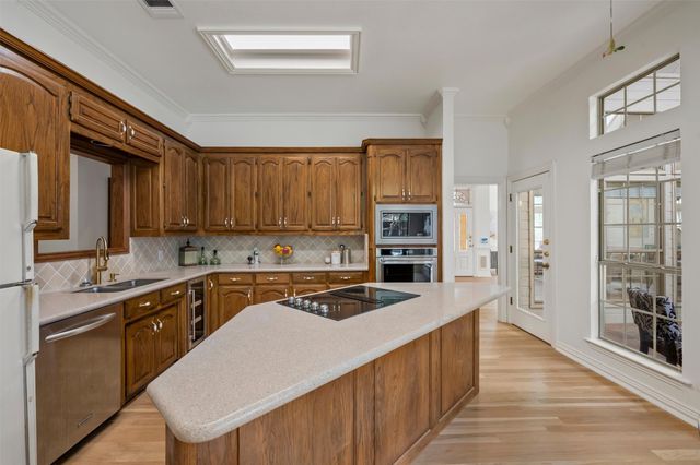 106 Charlottesville Avenue, Colleyville, TX 76034