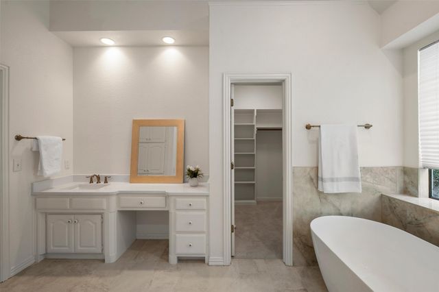 106 Charlottesville Avenue, Colleyville, TX 76034