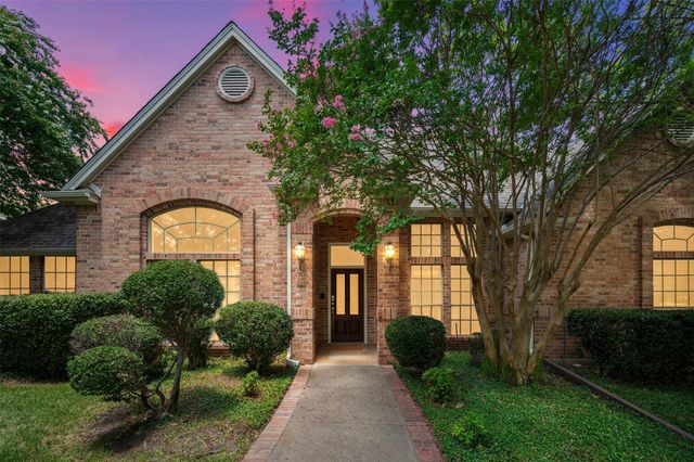 106 Charlottesville Avenue, Colleyville, TX 76034