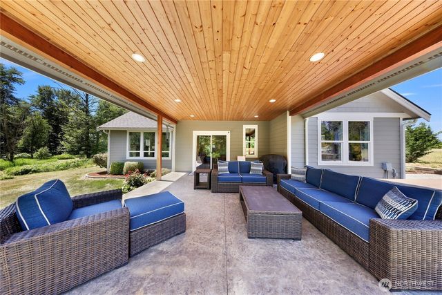 7924 Lavender Lane, Ferndale, WA 98248