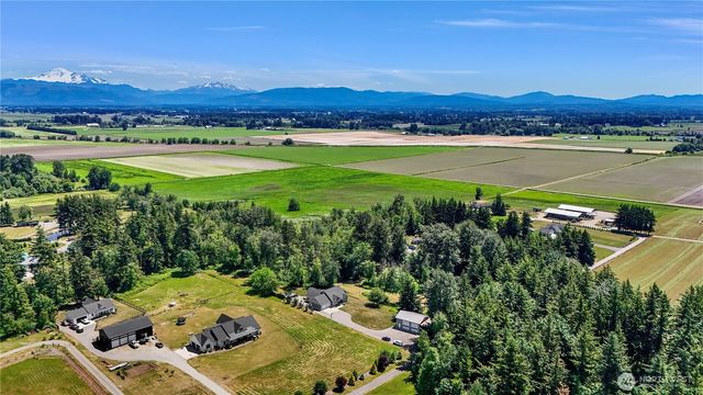 7924 Lavender Lane, Ferndale, WA 98248