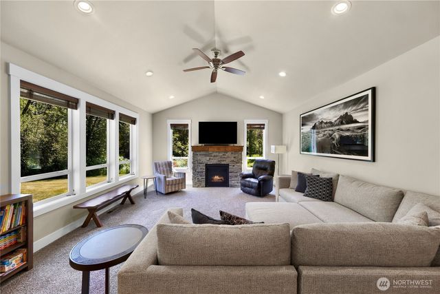 7924 Lavender Lane, Ferndale, WA 98248