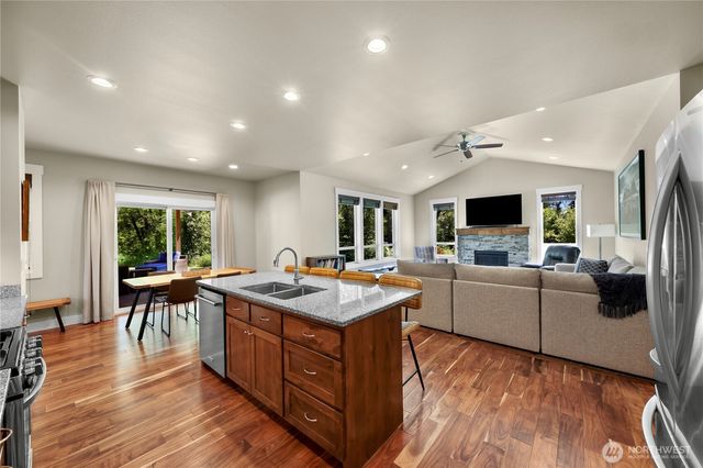 7924 Lavender Lane, Ferndale, WA 98248