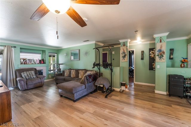 2331 End Run Lane, North Las Vegas, NV 89032