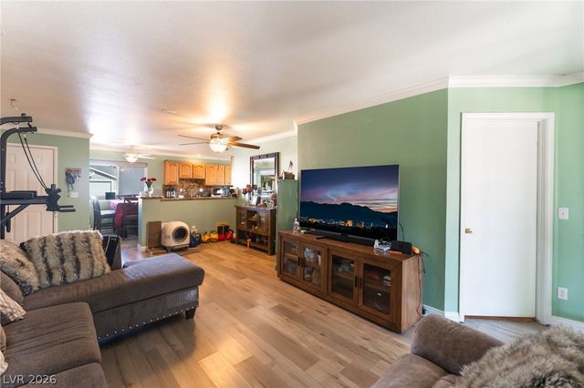 2331 End Run Lane, North Las Vegas, NV 89032