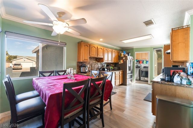 2331 End Run Lane, North Las Vegas, NV 89032