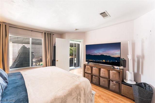 2331 End Run Lane, North Las Vegas, NV 89032