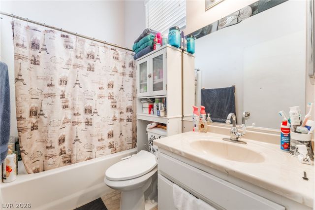 2331 End Run Lane, North Las Vegas, NV 89032