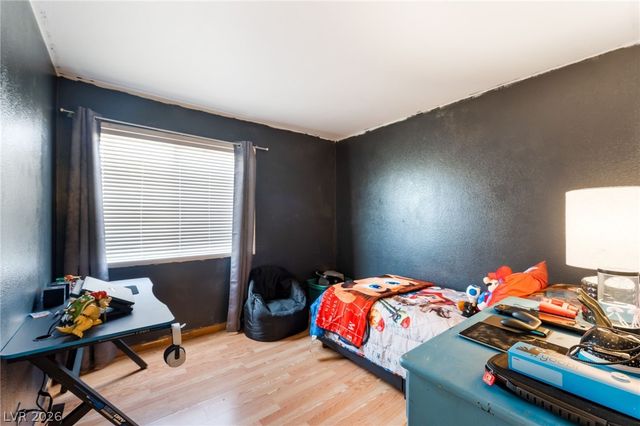 2331 End Run Lane, North Las Vegas, NV 89032