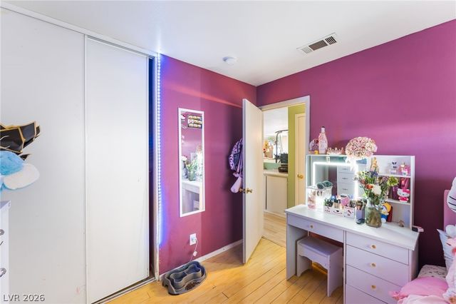 2331 End Run Lane, North Las Vegas, NV 89032