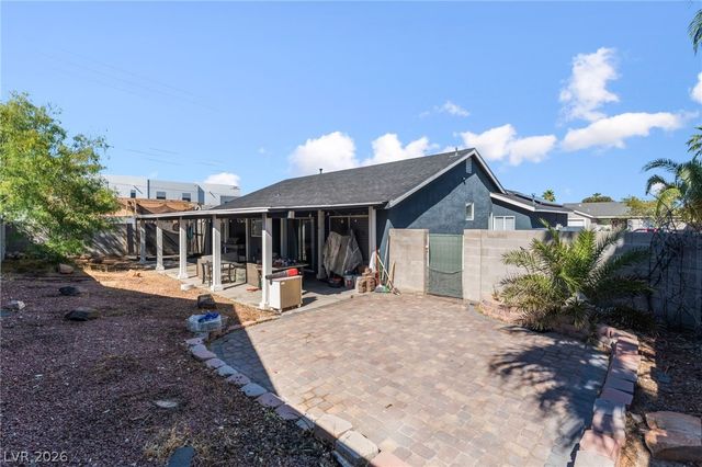 2331 End Run Lane, North Las Vegas, NV 89032