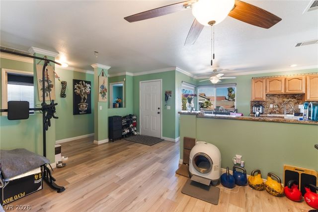 2331 End Run Lane, North Las Vegas, NV 89032