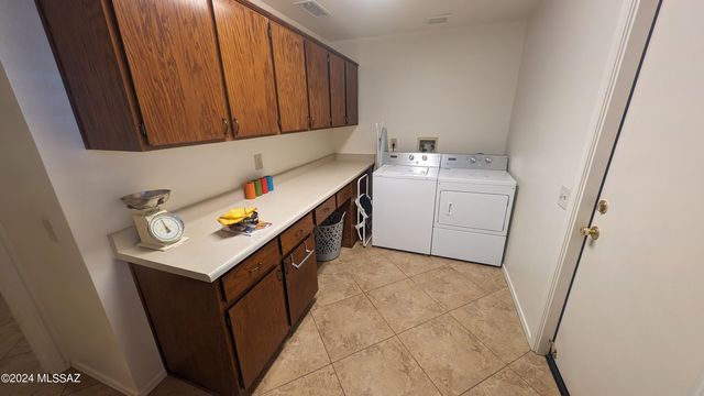 63704 E Cat Claw Lane, Tucson, AZ 85739