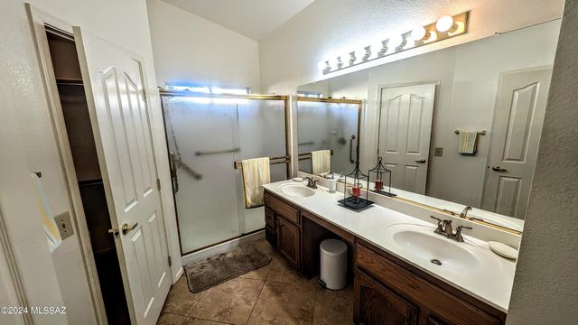 63704 E Cat Claw Lane, Tucson, AZ 85739
