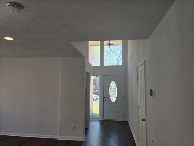 12323 Split Rail Lane, Houston, TX 77071