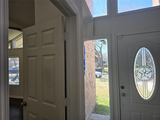 12323 Split Rail Lane, Houston, TX 77071