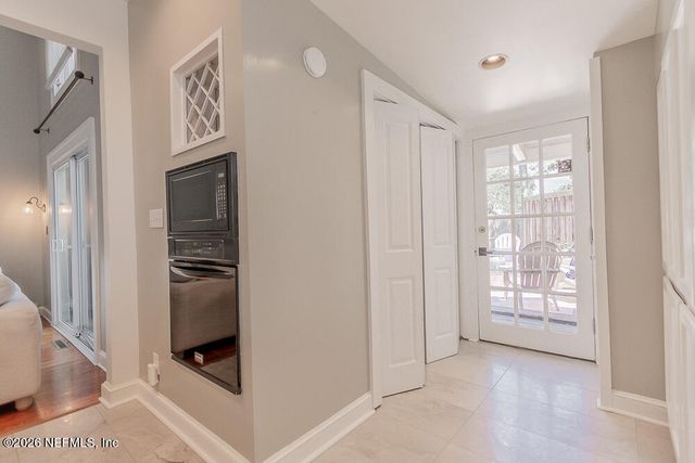 2751 HERSCHEL Street, Jacksonville, FL 32205