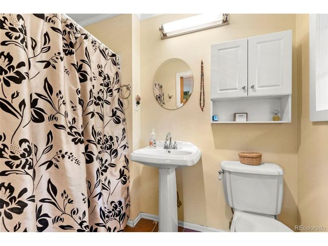 1456 Highpoint Cir, Black Hawk, CO 80422