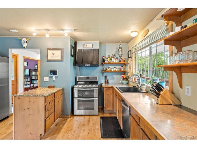 1456 Highpoint Cir, Black Hawk, CO 80422