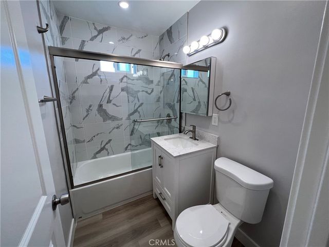 1120 N Laurel Avenue 9, West Hollywood, CA 90046