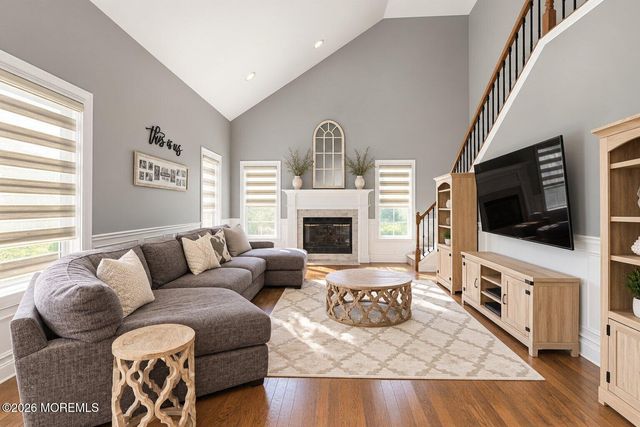 4 Lightfoot Drive, Manalapan, NJ 07726