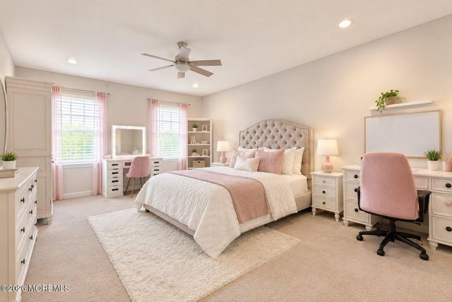 4 Lightfoot Drive, Manalapan, NJ 07726