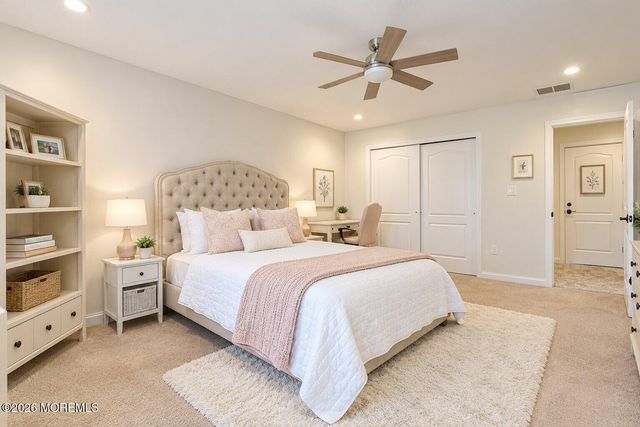 4 Lightfoot Drive, Manalapan, NJ 07726