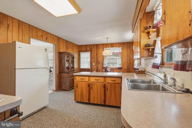 810 W SUMMER RD, Minotola, NJ 08341
