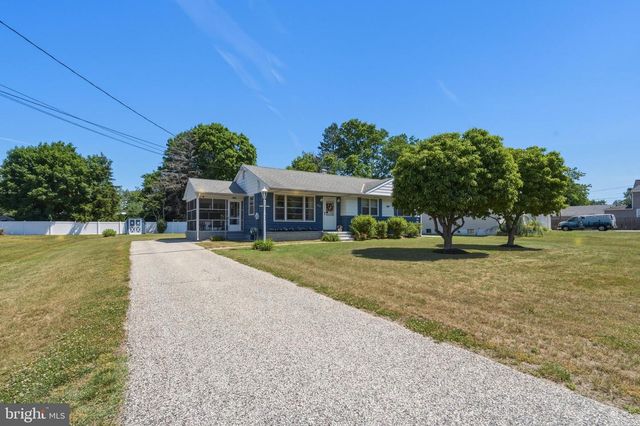 810 W SUMMER RD, Minotola, NJ 08341