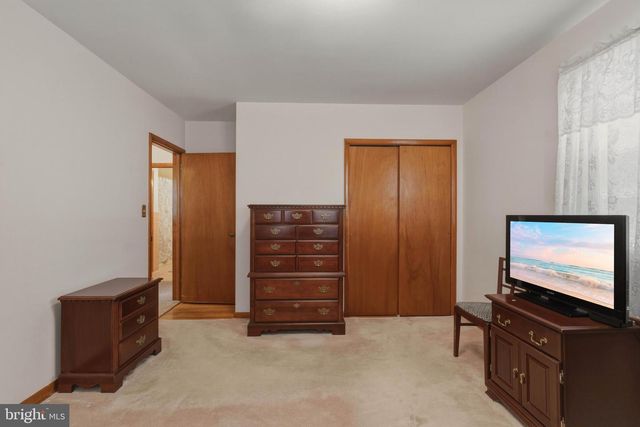 810 W SUMMER RD, Minotola, NJ 08341